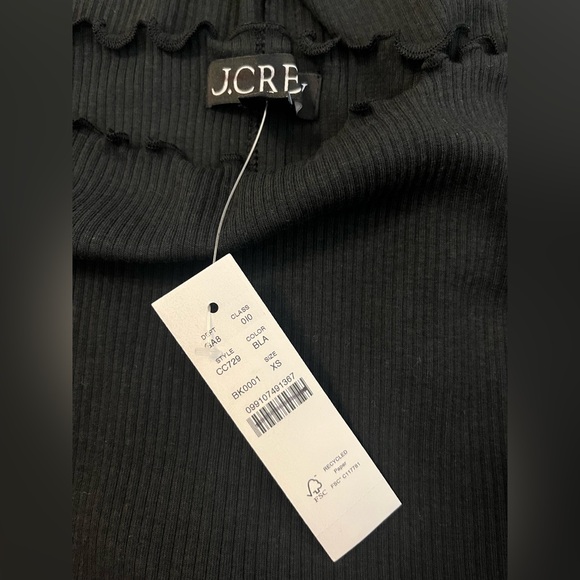 J.Crew NWT Vintage rib boatneck T-shirt with lettuce trim in black - Picture 6 of 6